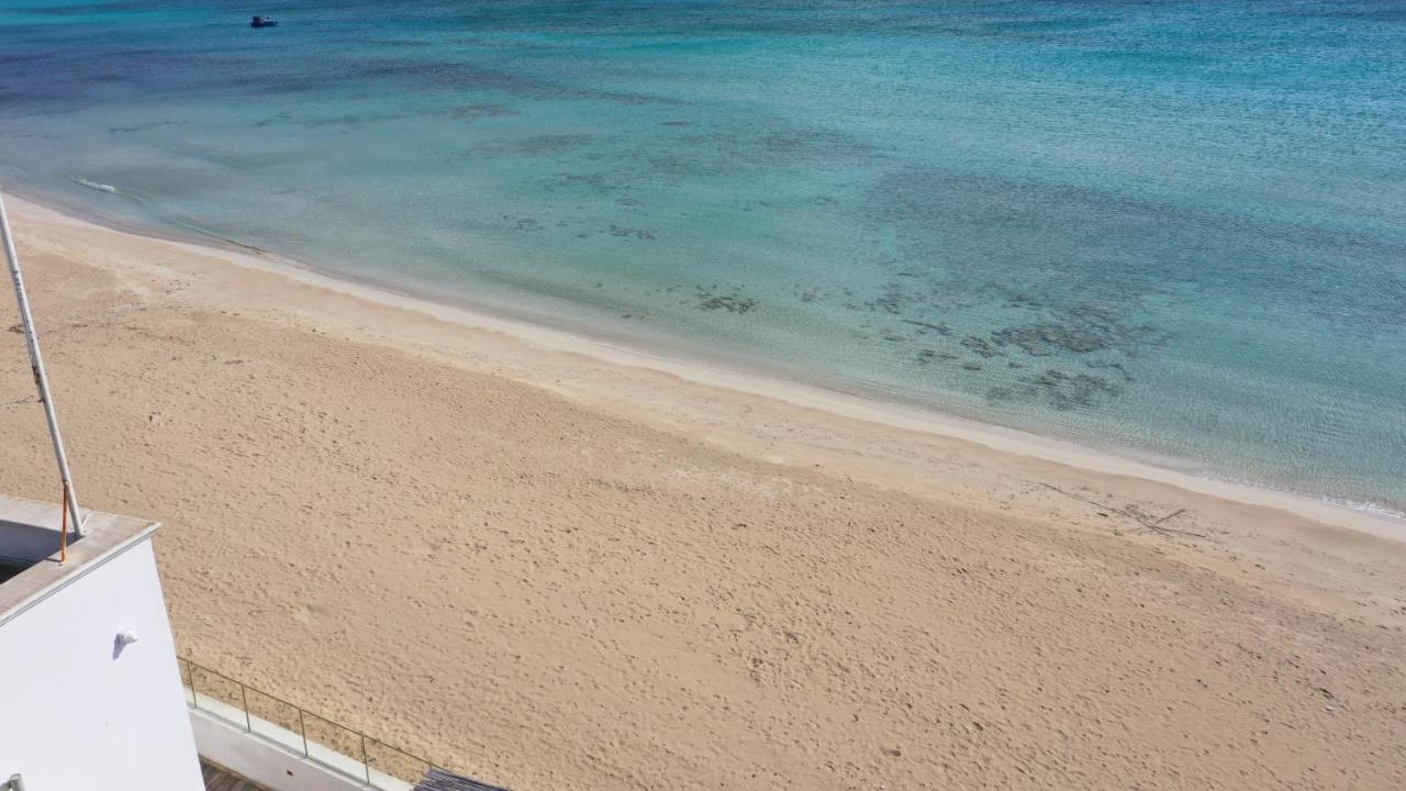 Salento Sottovento Luxury Beb Bed and Breakfast Torre Lapillo Εξωτερικό φωτογραφία